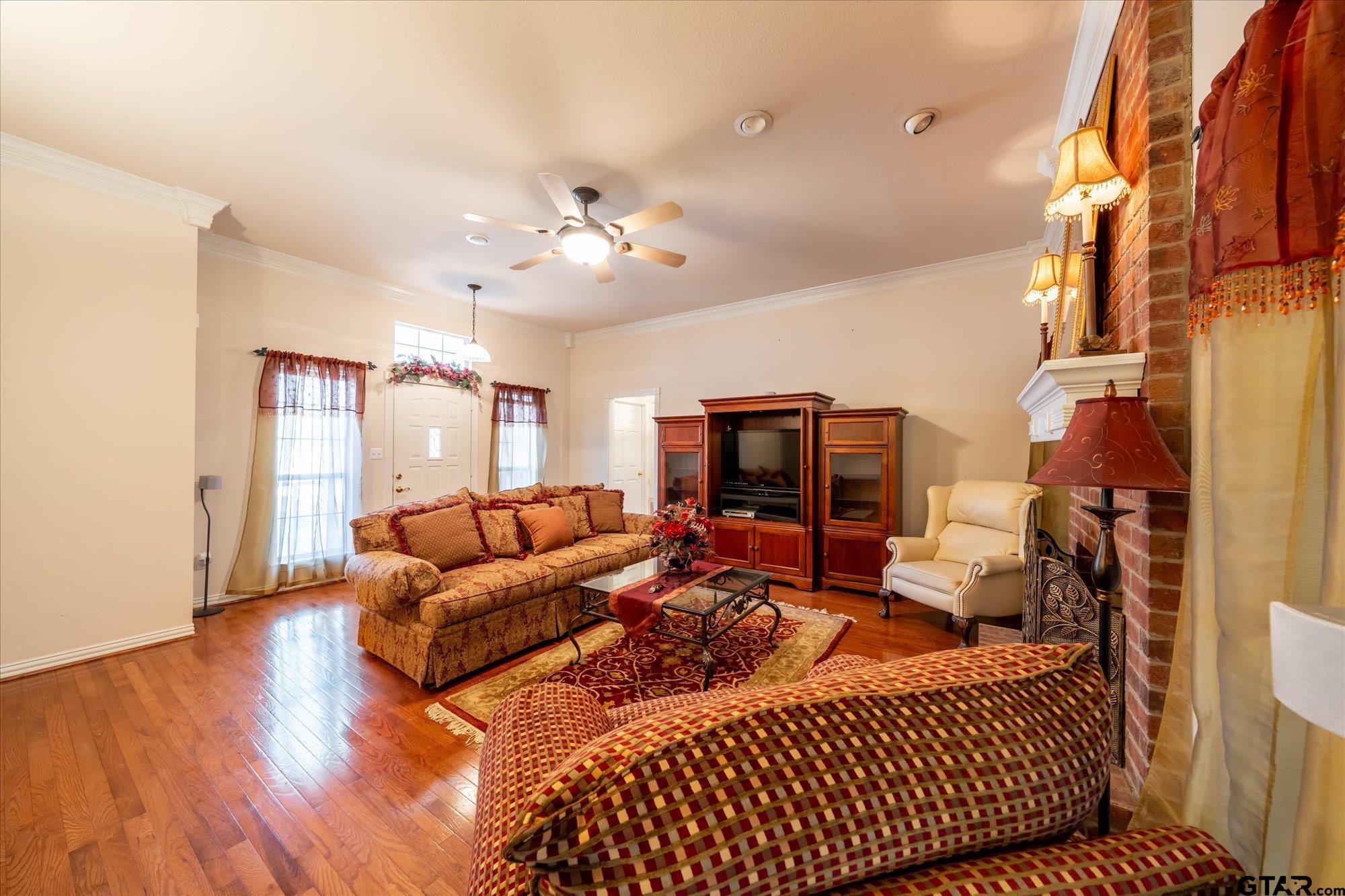 601 Kickapoo Street Chandler, TX 75758 - Photo 7 of 26