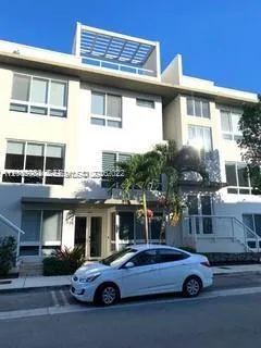 $5,000 | 6621 Northwest 105th Court, Unit 6621, Doral, FL 33178