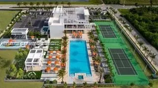 $5,000 | 6621 Northwest 105th Court, Unit 6621, Doral, FL 33178