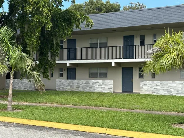 $1,600 | 7925 Fairview Drive, Unit 208, Tamarac, FL 33321