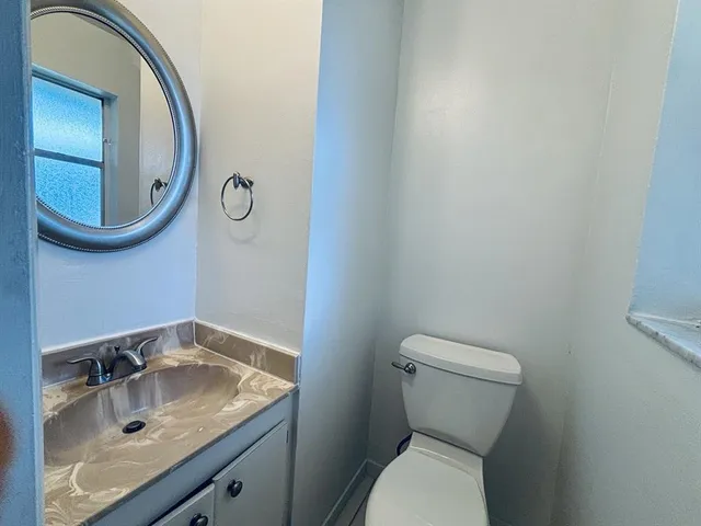 $1,600 | 7925 Fairview Drive, Unit 208, Tamarac, FL 33321