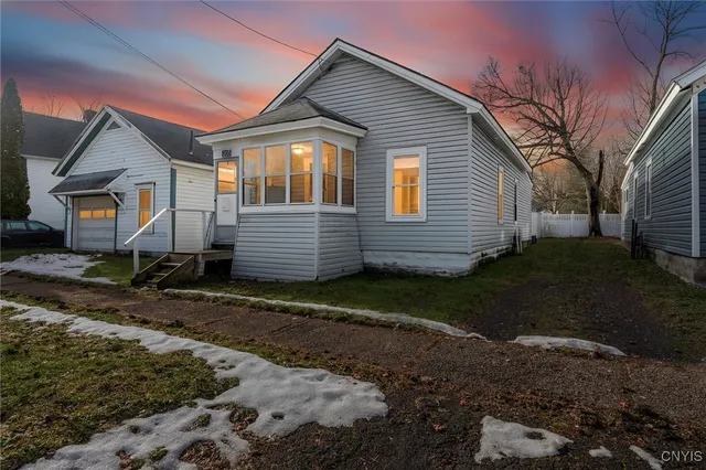 $120,000 | 203 McCool Avenue, De Witt, NY 13057