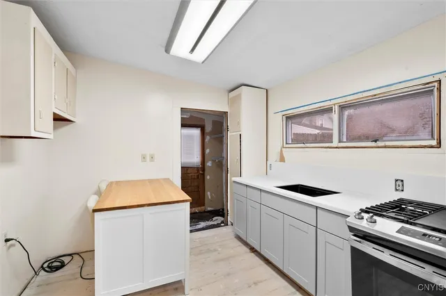 $120,000 | 203 McCool Avenue, De Witt, NY 13057