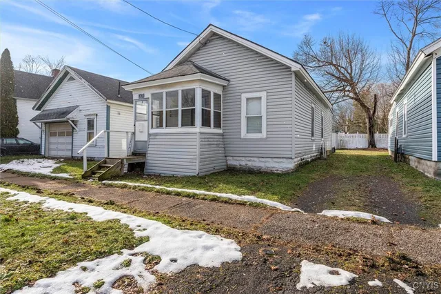 $120,000 | 203 McCool Avenue, De Witt, NY 13057