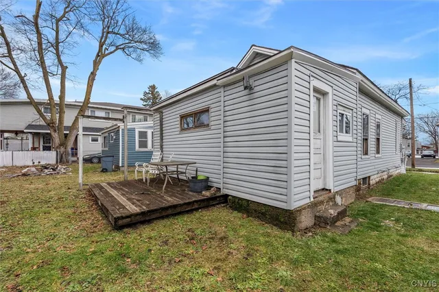 $120,000 | 203 McCool Avenue, De Witt, NY 13057