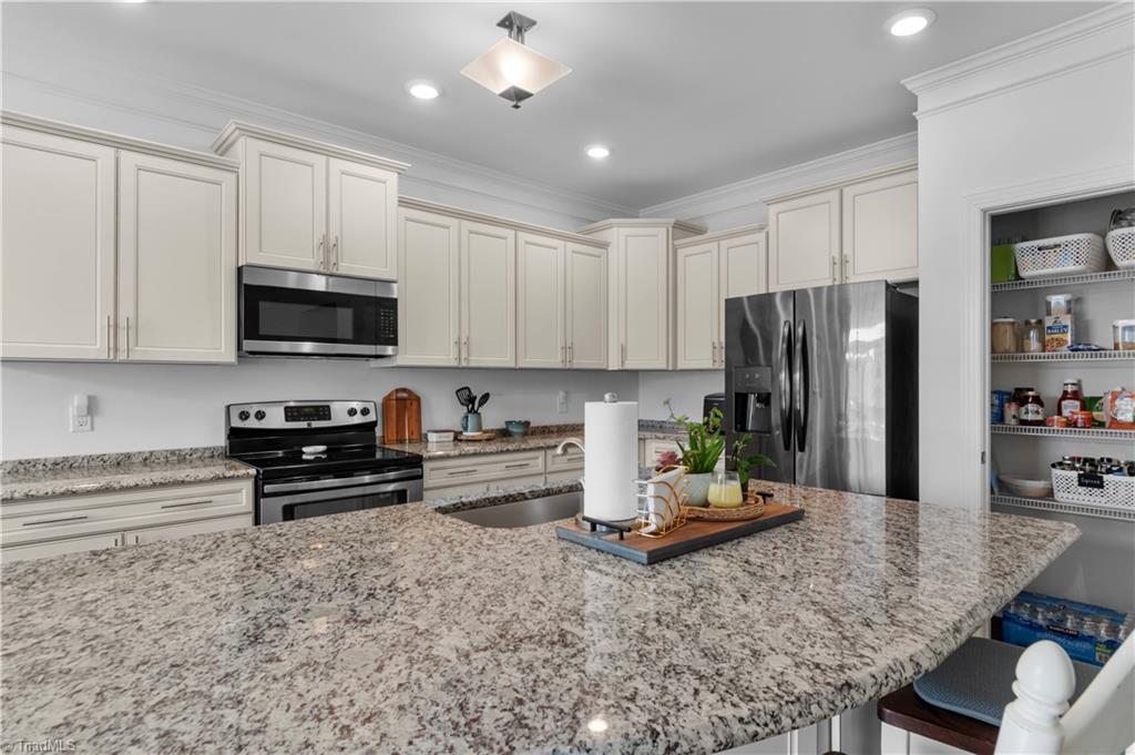 113 Lakeside Crossing Advance, NC 27006 - Photo 5 of 43