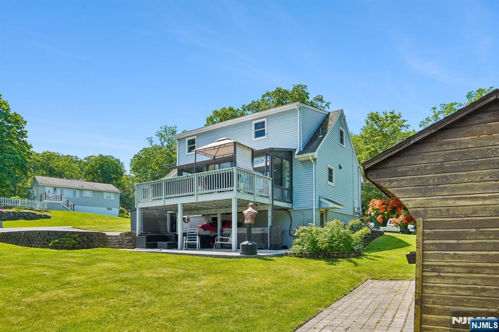 23 Moore Road West Milford, NJ 07480 - Photo 8 of 49