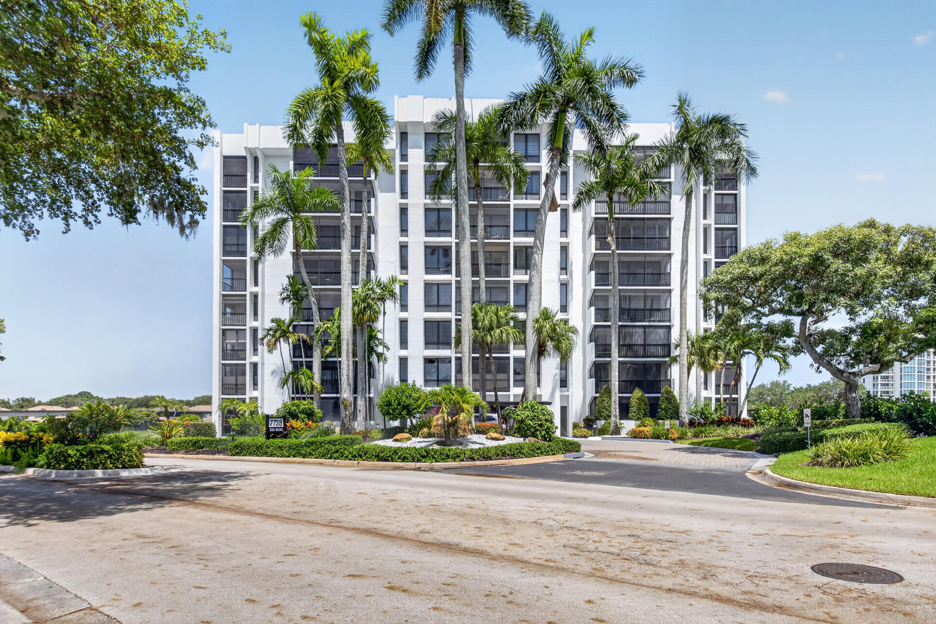 7738 Lakeside Boulevard, Unit 371 Boca Raton, FL 33434 - Photo 1 of 85 DSC_7735