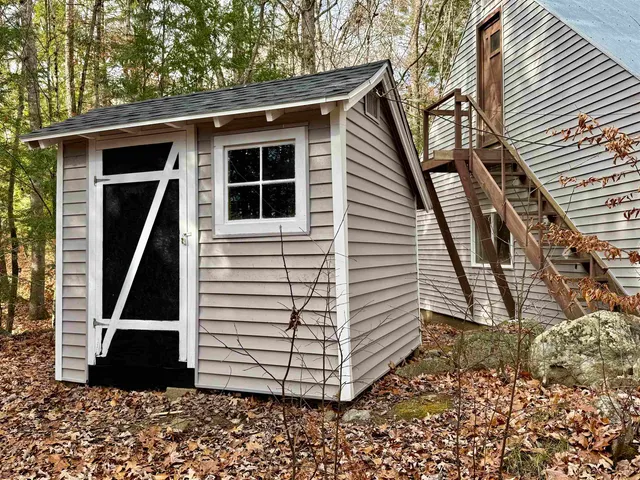 $399,900 | 29 Centennial Drive, Webster, NH 03303