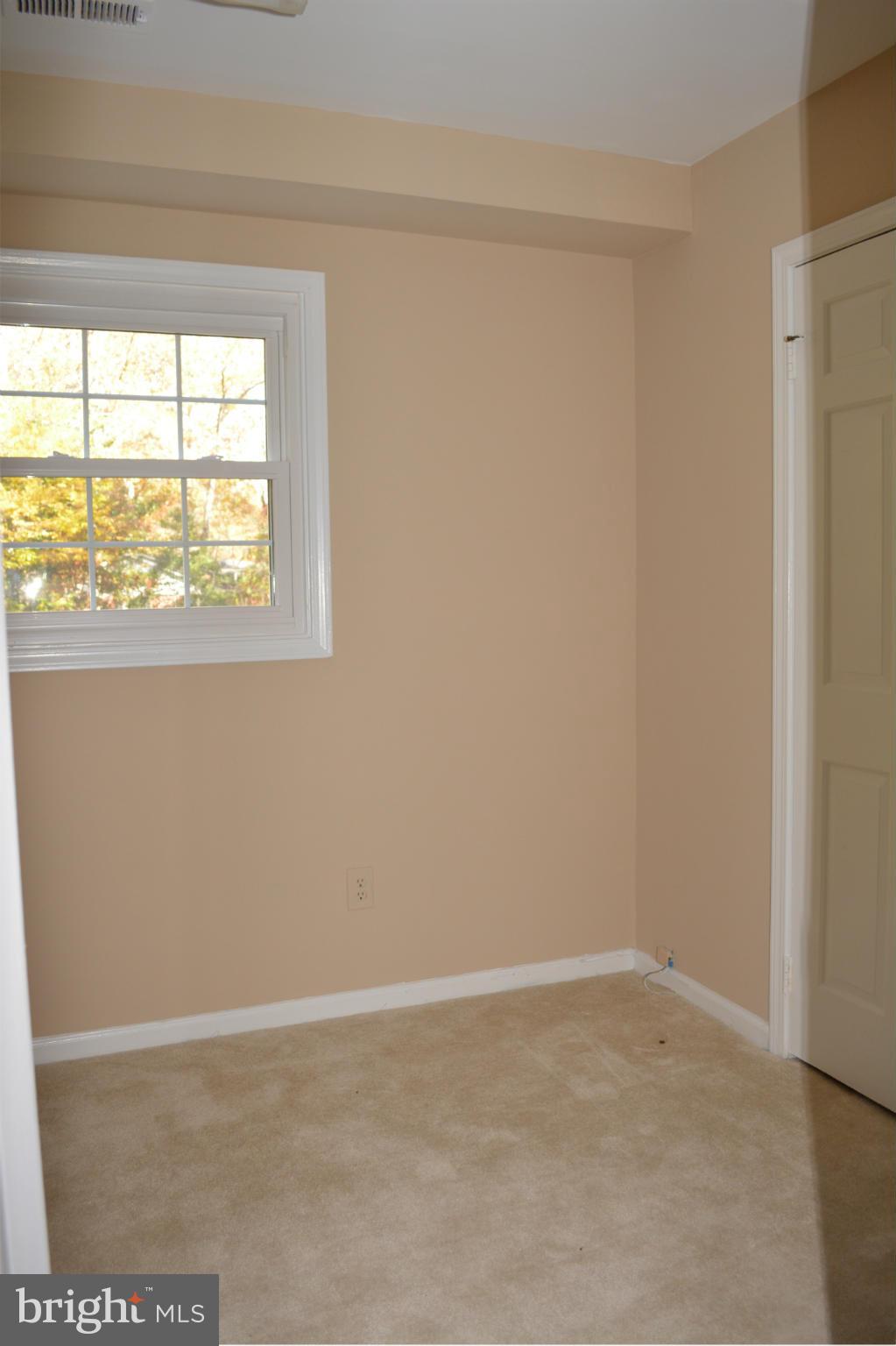 18328 Cabin Road Triangle, VA 22172 - Photo 15 of 26 Bedroom