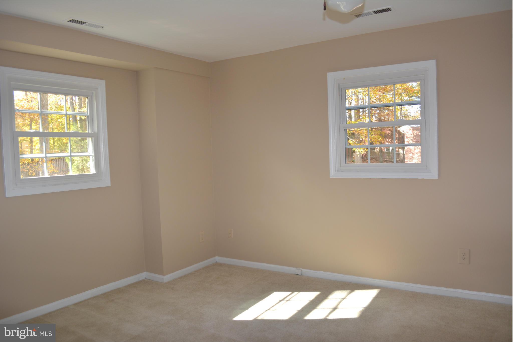 18328 Cabin Road Triangle, VA 22172 - Photo 22 of 26 Bedroom (Master)