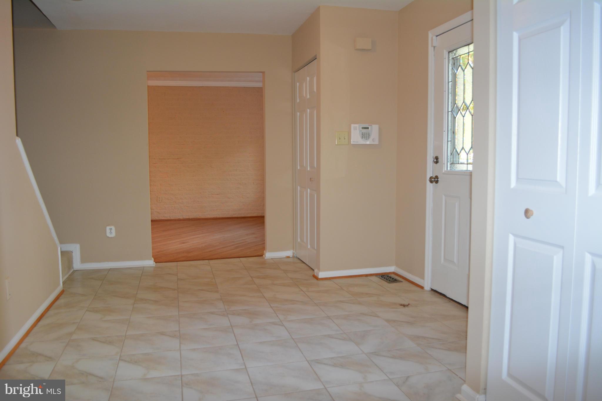 18328 Cabin Road Triangle, VA 22172 - Photo 7 of 26 Interior (General)
