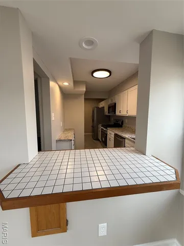 $1,895 | 7128 Yates Street, St. Louis, MO 63116