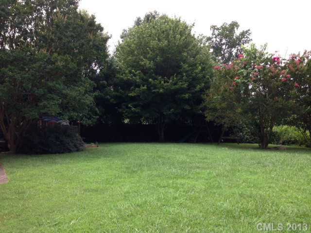 2340 Hamilton Mill Road Charlotte, NC 28270 - Photo 16 of 16 Gallery Image 16