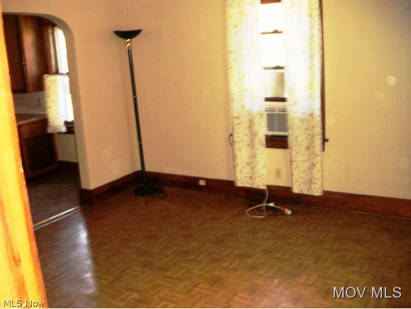 255 Highland Ridge Road Lowell, OH 45744 - Photo 4 of 11 DINING ROOM