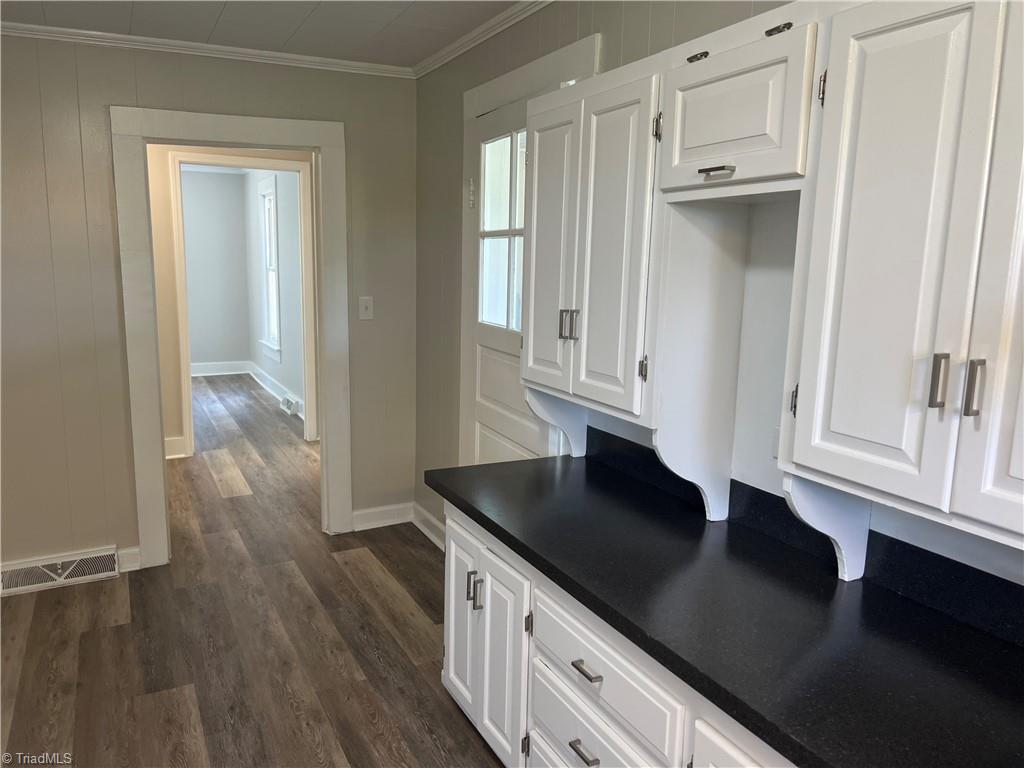 3798 Clingman Road Ronda, NC 28670 - Photo 10 of 23 Kitchen and dining room combo