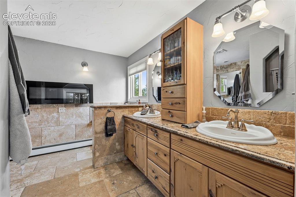 12715 Roundup Road Parker, CO 80138 - Photo 22 of 47 Gallery Image 22