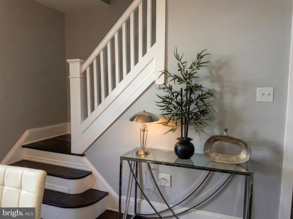 $339,000 | 330 Beechwood Avenue, Ewing, NJ 08618