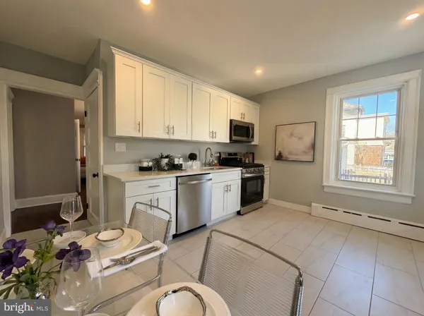$339,000 | 330 Beechwood Avenue, Ewing, NJ 08618