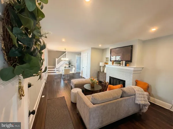 $339,000 | 330 Beechwood Avenue, Ewing, NJ 08618