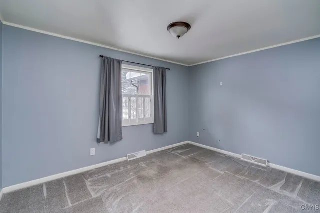 $2,850 | 22522 Duffy Road, Le Ray, NY 13601