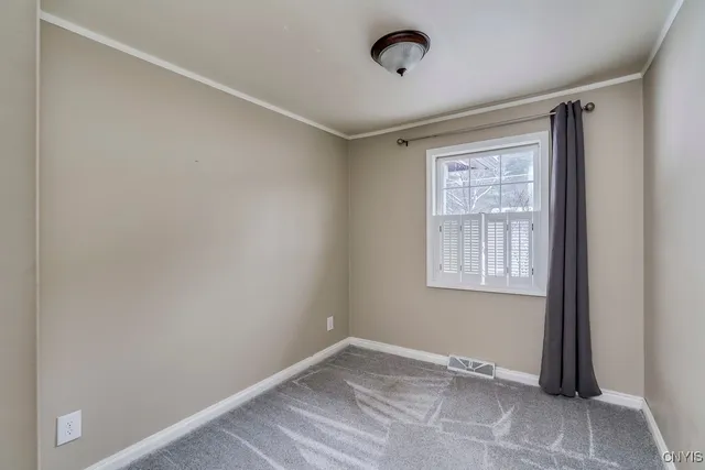 $2,850 | 22522 Duffy Road, Le Ray, NY 13601