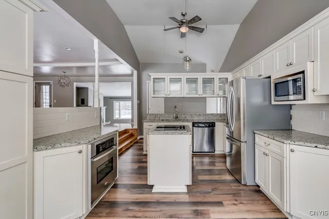 $2,850 | 22522 Duffy Road, Le Ray, NY 13601