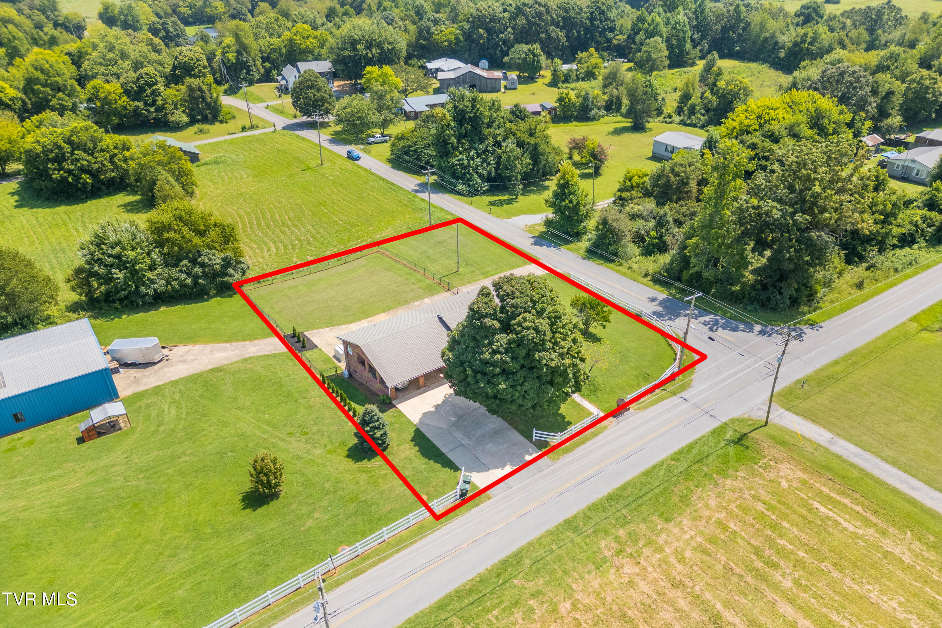 166 Cassi Road Chuckey, TN 37641 - Photo 33 of 38 DJI_0307-HDR-Edit
