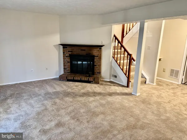 $2,650 | 3723 Castle Terrace, Unit 122, Silver Spring, MD 20904