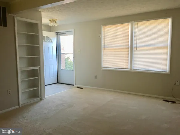$2,650 | 3723 Castle Terrace, Unit 122, Silver Spring, MD 20904