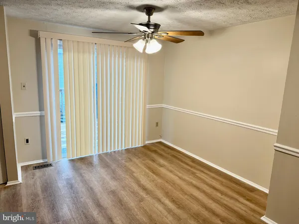 $2,650 | 3723 Castle Terrace, Unit 122, Silver Spring, MD 20904