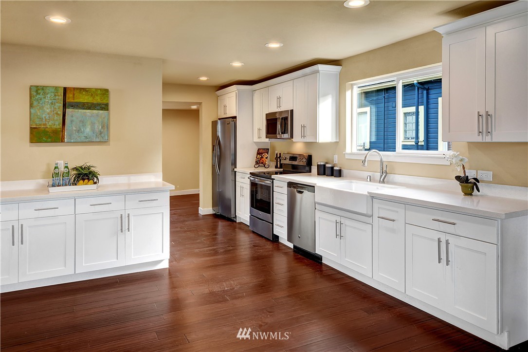 322 Morris Avenue South Renton, WA 98057 - Photo 7 of 17 Gallery Image 7