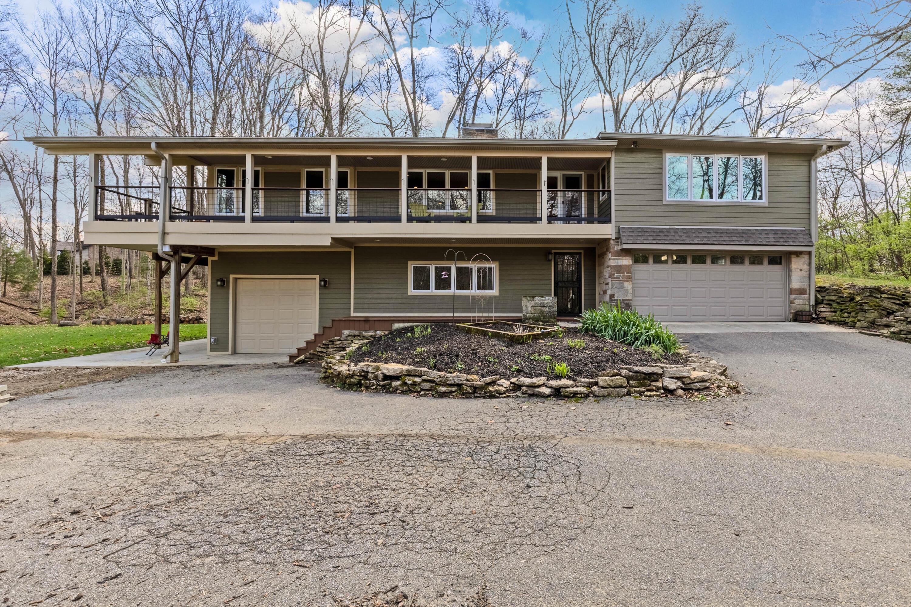 7860 Schott Road Westerville, OH 43081 - Photo 2 of 71 2. Front Exterior