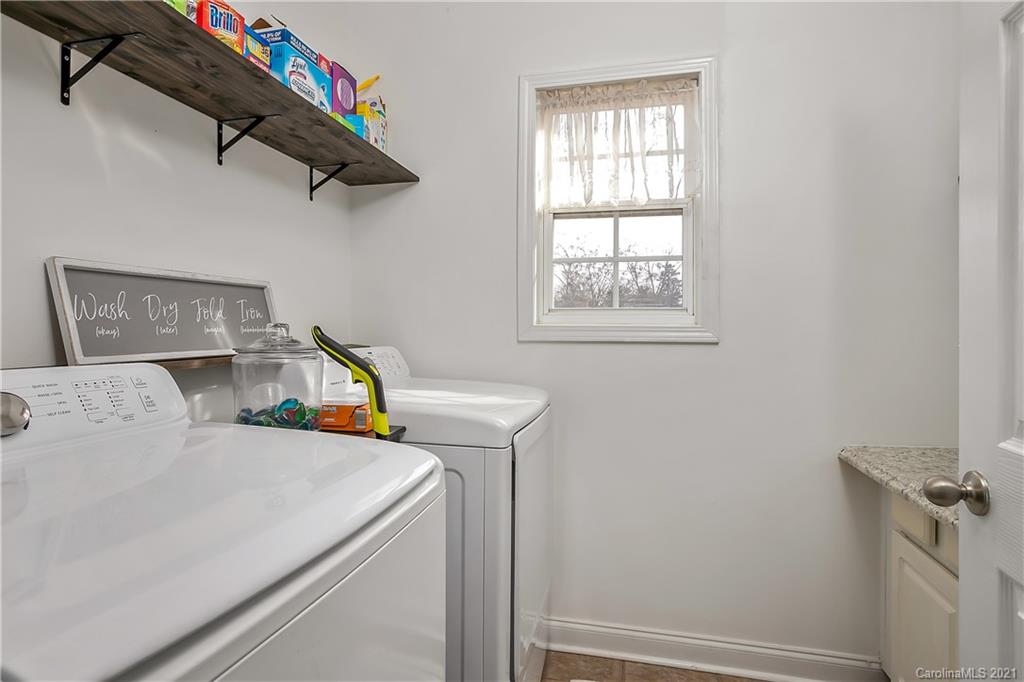 1702 Ivey Church Road Maiden, NC 28650 - Photo 26 of 37 Gallery Image 26