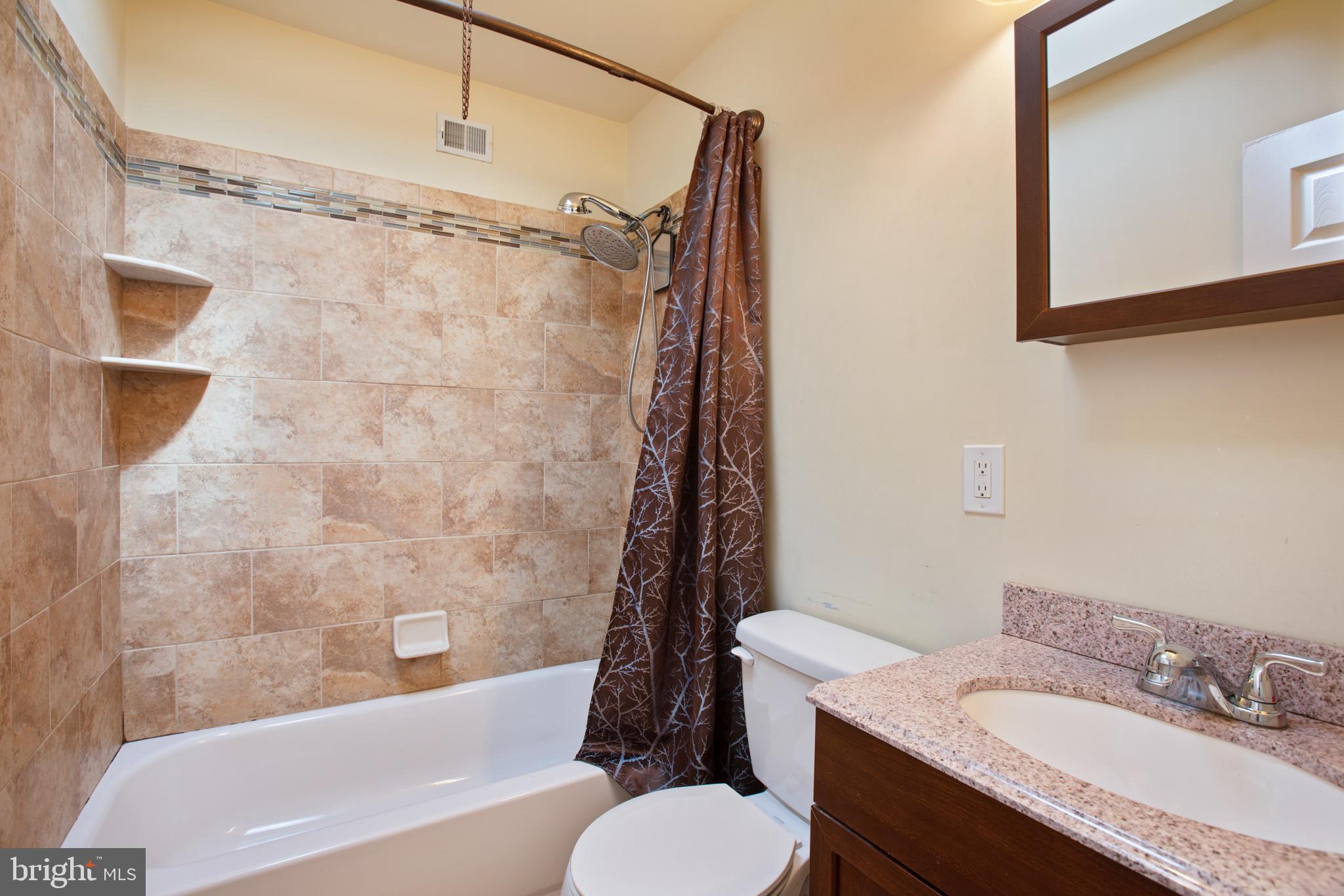 3156 Derry Road Philadelphia, PA 19154 - Photo 14 of 25 Gallery Image 14