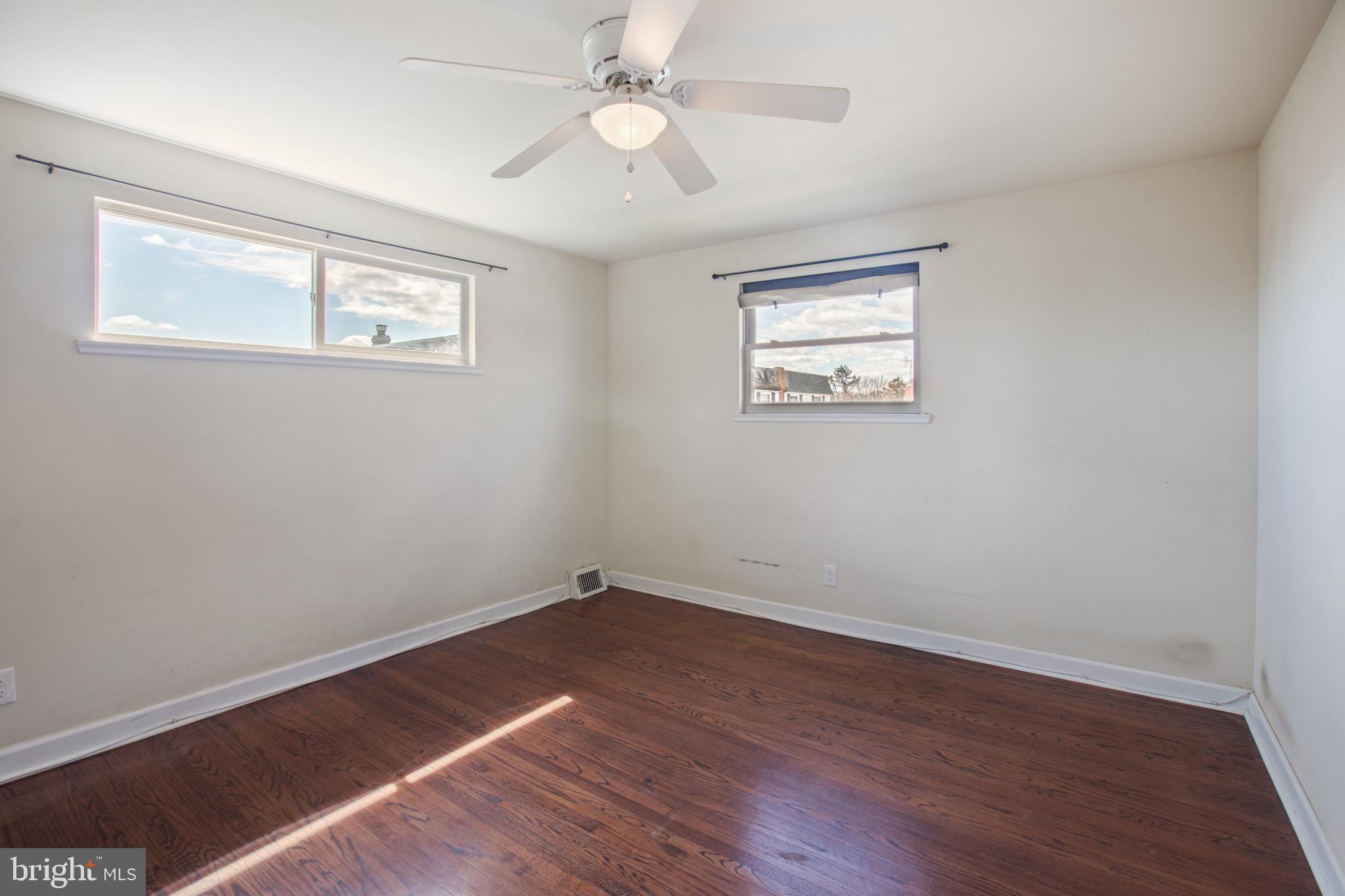 3156 Derry Road Philadelphia, PA 19154 - Photo 17 of 25 Gallery Image 17