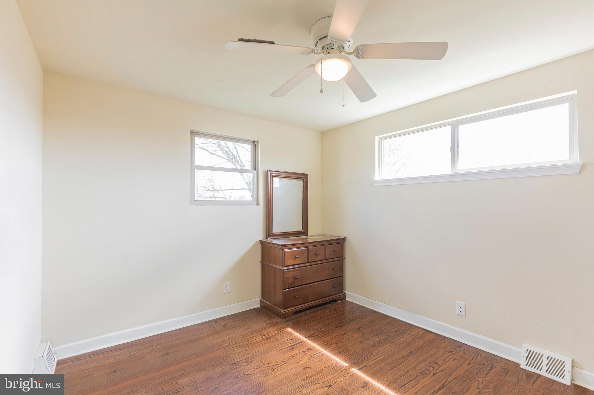 3156 Derry Road Philadelphia, PA 19154 - Photo 18 of 25 Gallery Image 18