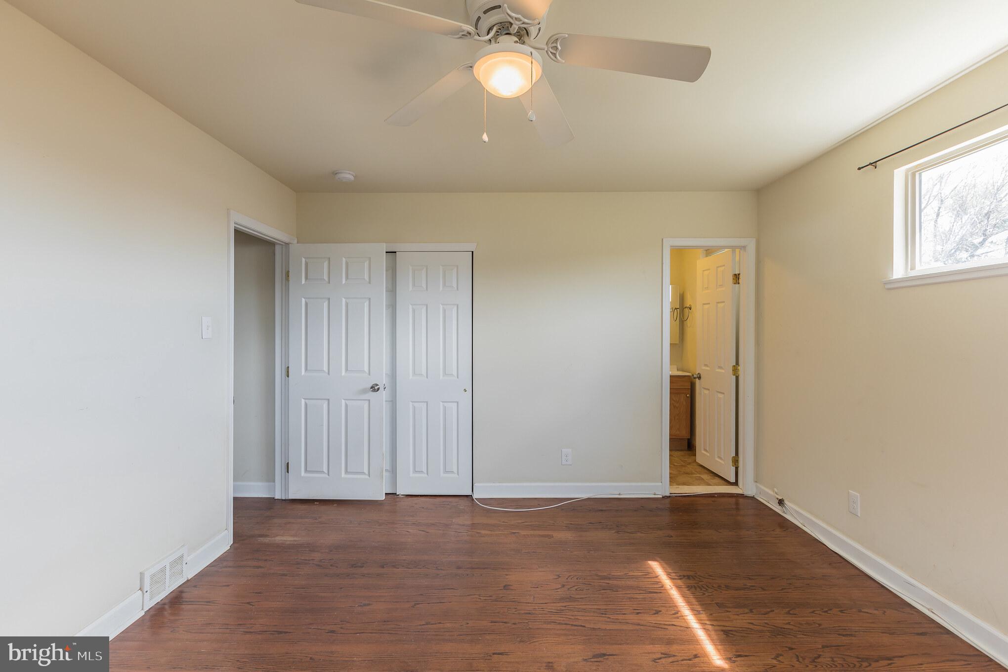 3156 Derry Road Philadelphia, PA 19154 - Photo 10 of 25 Gallery Image 10