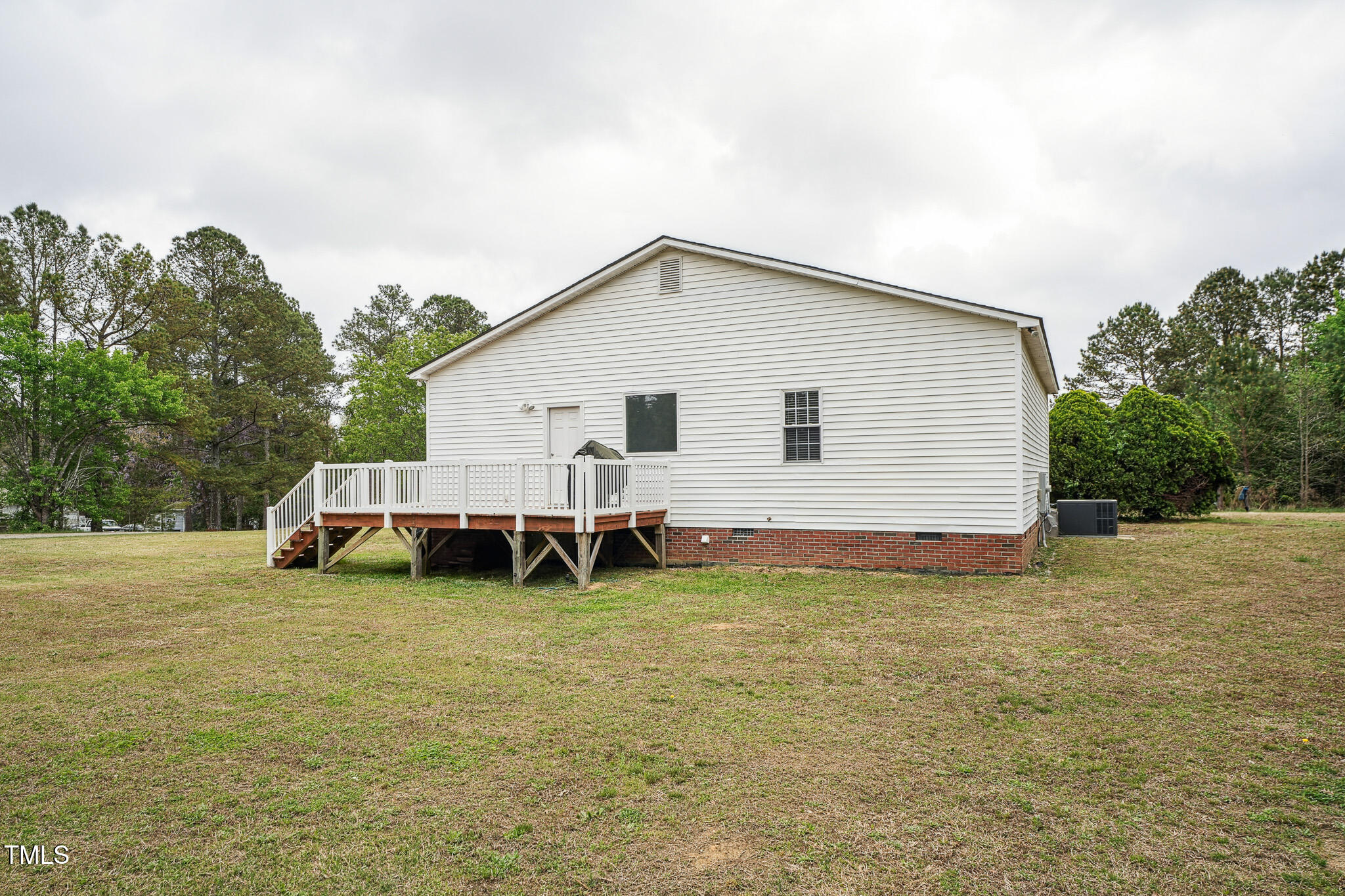 327 F Bobbitt Road Clayton, NC 27520 - Photo 22 of 29 DSC09642
