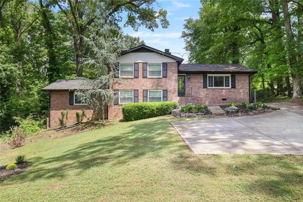 2903 Old Sewell Road Marietta, GA 30068 - Photo 2 of 34
