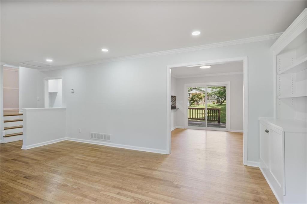 2903 Old Sewell Road Marietta, GA 30068 - Photo 6 of 34