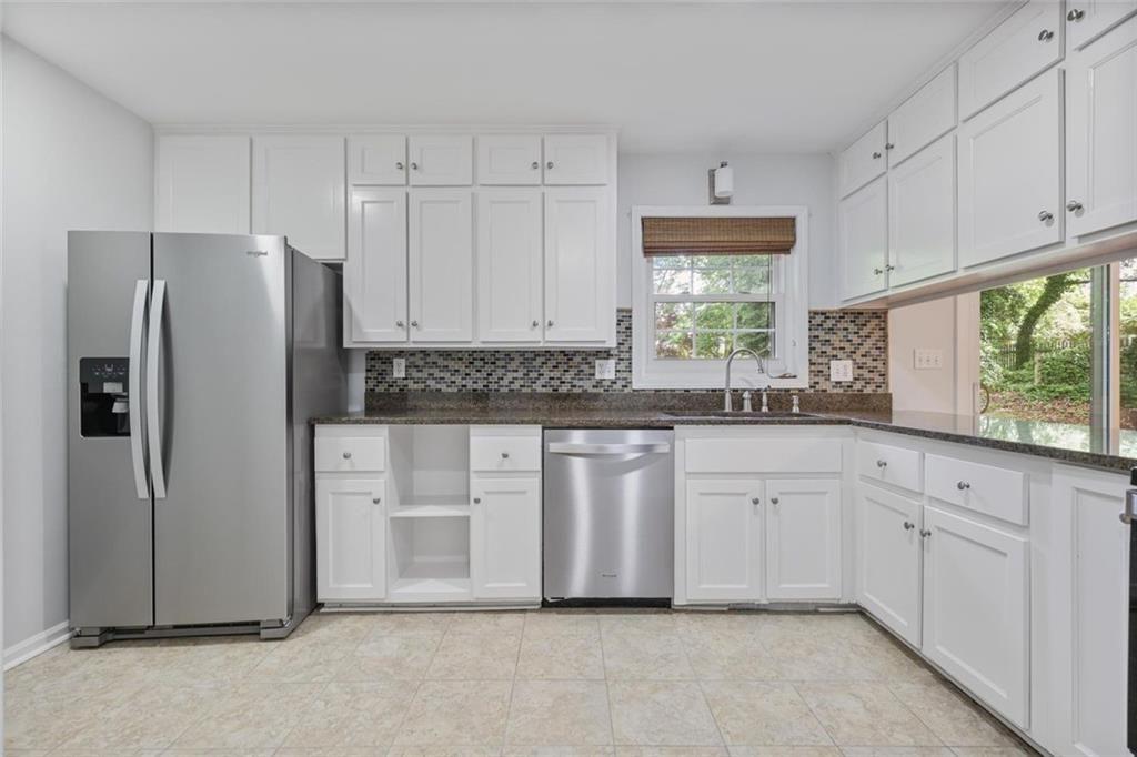 2903 Old Sewell Road Marietta, GA 30068 - Photo 9 of 34
