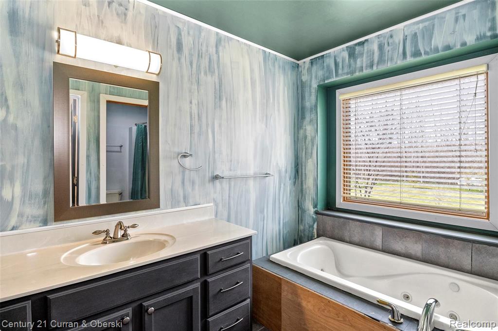 12701 Capernall Road Carleton, MI 48117 - Photo 21 of 45