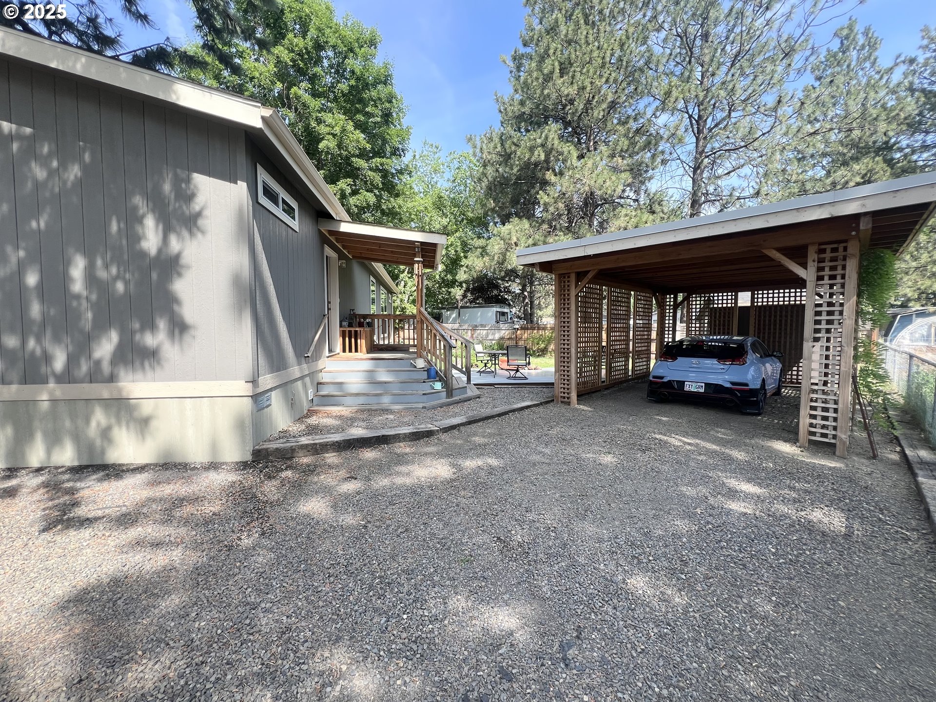 1809 26th Street, Unit 12 La Grande, OR 97850 - Photo 16 of 16 a view of back yard