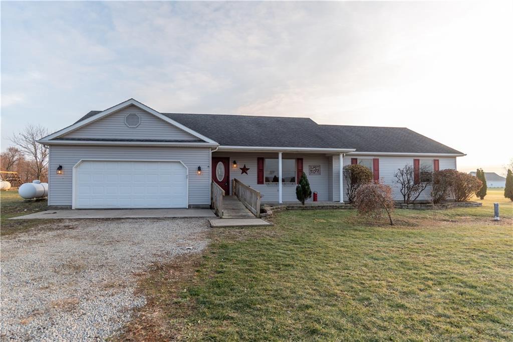 17110 Mason Road Sidney, OH 45365 - Photo 2 of 31