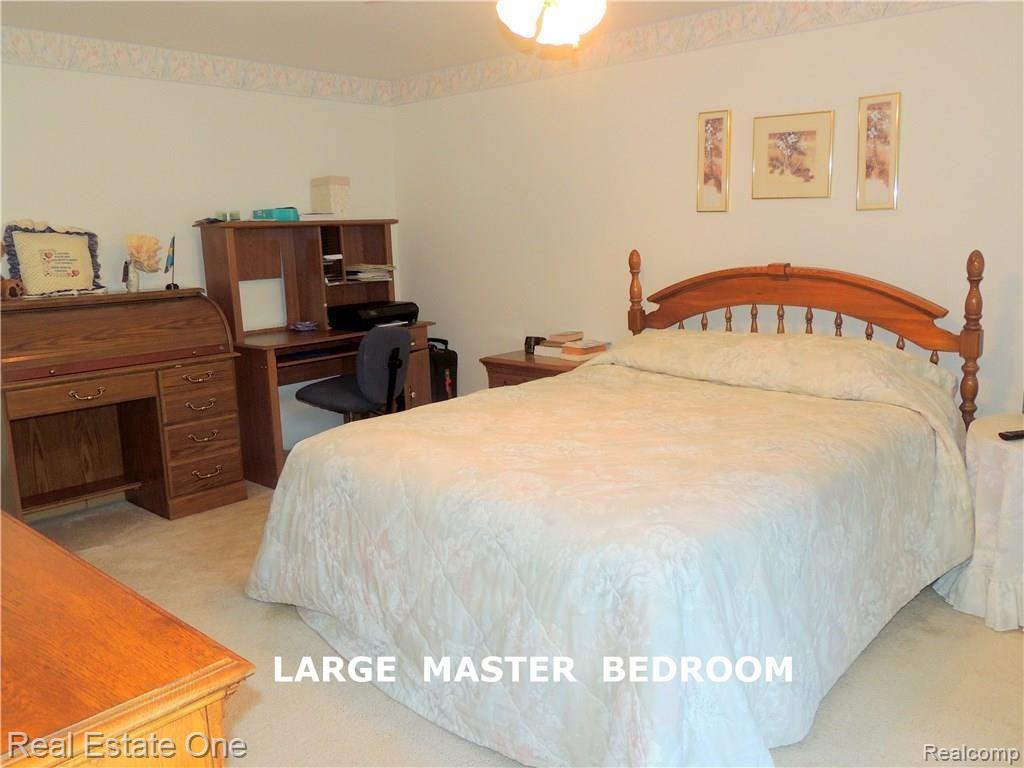 404 Willow Grove Lane, Unit 20 Rochester, MI 48307 - Photo 14 of 34