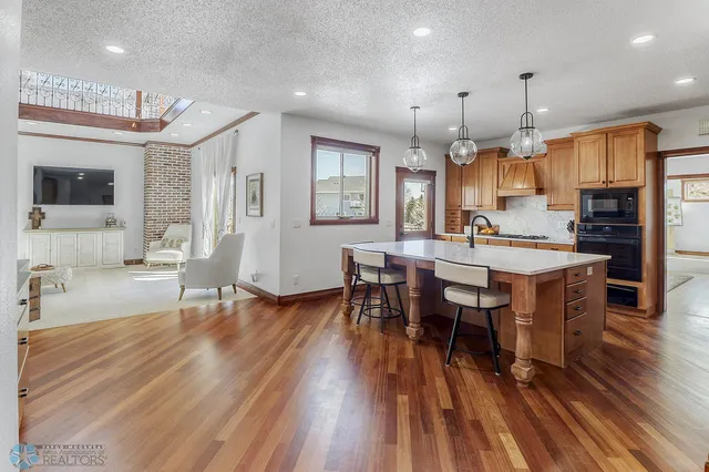 $1,225,708 | 6132 18th Street South, Fargo, ND 58104