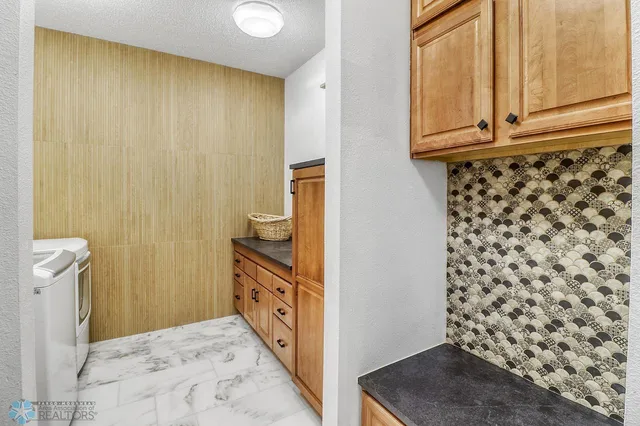 $1,225,708 | 6132 18th Street South, Fargo, ND 58104