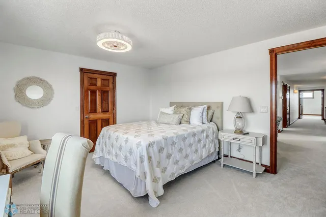 $1,225,708 | 6132 18th Street South, Fargo, ND 58104