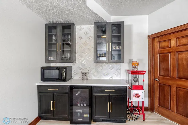 $1,225,708 | 6132 18th Street South, Fargo, ND 58104